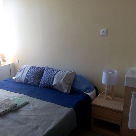 Les Chambres Studios De Pleslin-Foucher Esterno foto