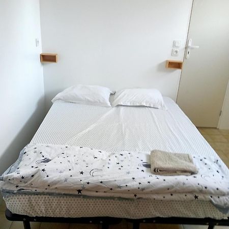 Les Chambres Studios De Pleslin-Foucher Esterno foto