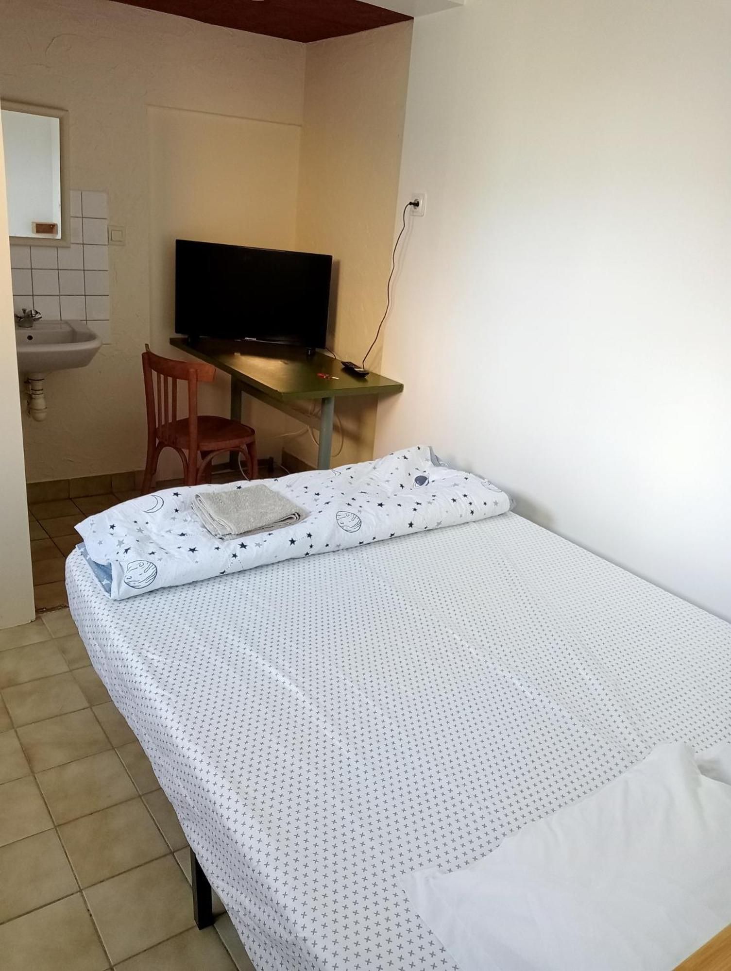 Les Chambres Studios De Pleslin-Foucher Esterno foto
